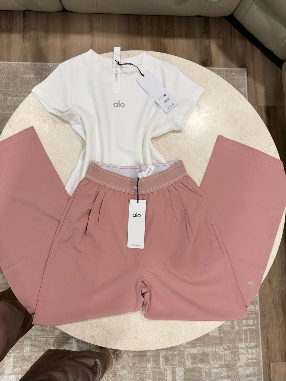 ALO Yoga Kids Rose Pink Jogger Sweatpants